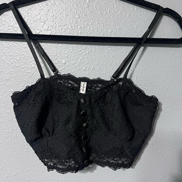 NWT Intimately Free People Sz S Black Cropped Cami Lace Tank Top Adj Straps NEW! - Picture 1 of 6